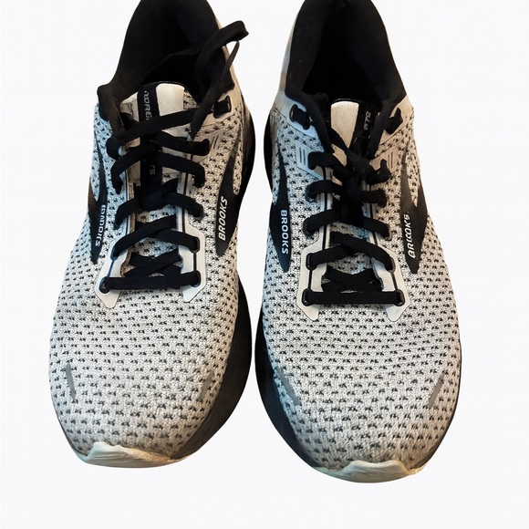 Brooks Adrenaline GTS Sneakers in Black and White size 9.5 - Picture 3 of 3